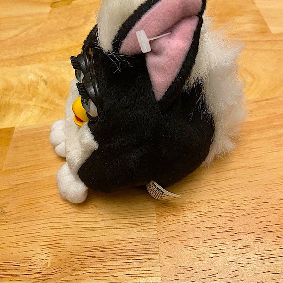 Black Furby Buddy Very Hungry 6” inches Bean Bag with Blue Eyes. - Picture 2 of 7